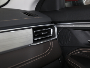 20201.5T CVTӢ+ п؅^