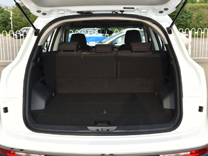 2019款1.5T DCT安全型 5座 国VI 行李厢空间
