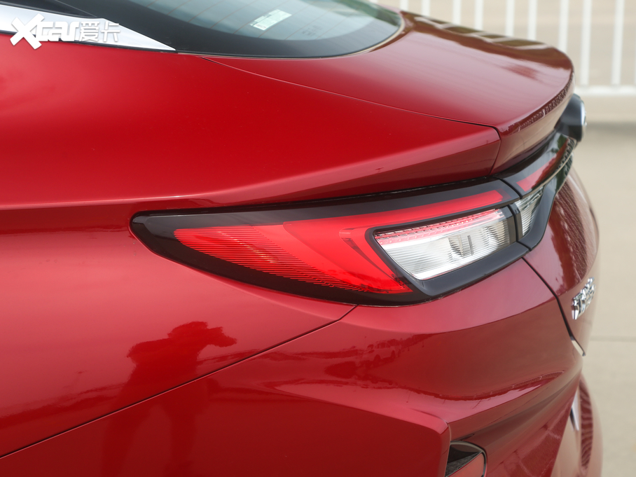 2020���iC5 ���A���а�