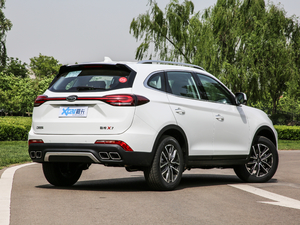 2020款1.5TGDI 自动梦想型 整体外观