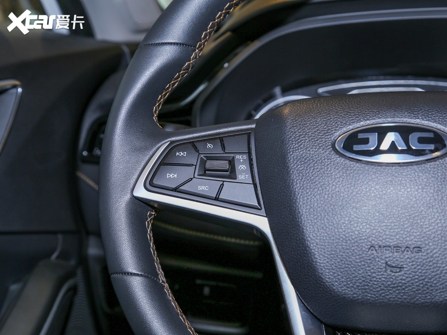 2020��ΐ�X4 1.5T �քӳ�Խ��