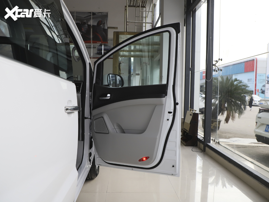 2020L(fng)M4 2.0CTI ք(dng)  VI