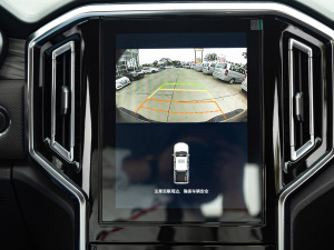 20212.0T քӃ򌾫Ӣʹp  {L