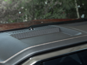 20212.0T ɽ؈ք򌾫Ӣʹp  g