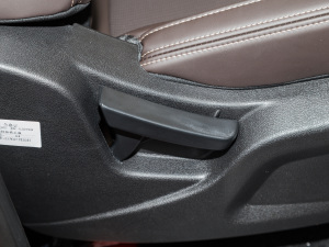 20212.0T ɽ؈ք򌾫Ӣʹp  g