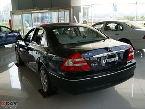 2009款2.0L 自动豪华版 整体外观