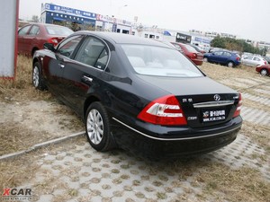 2009款2.0L 自动豪华版 整体外观
