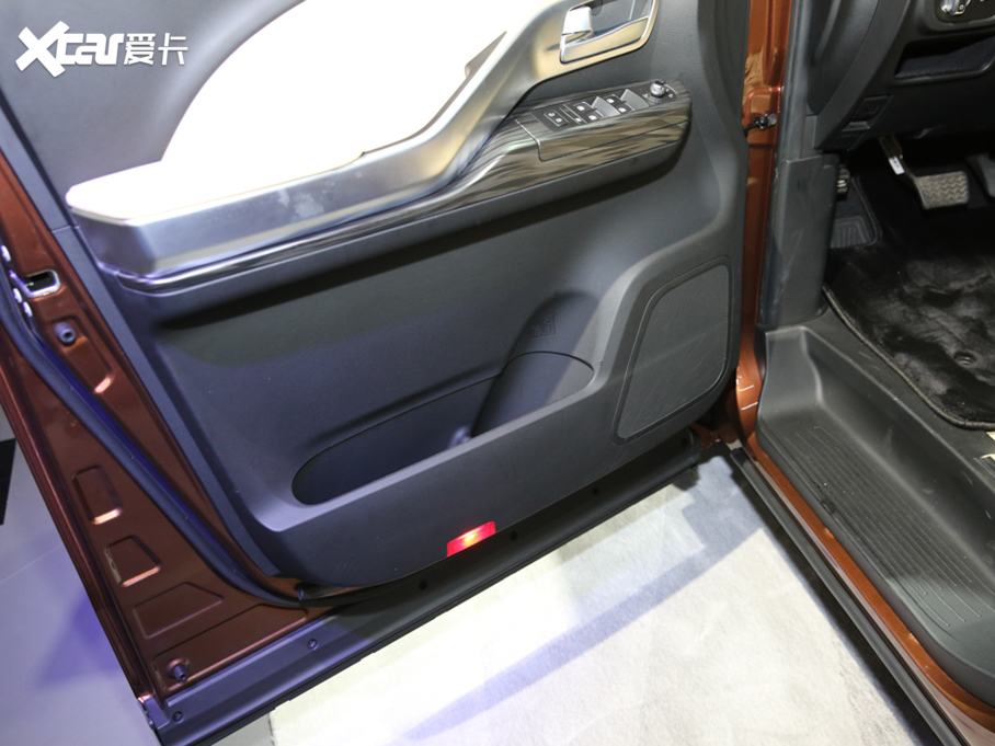 2021LL6 MAX 2.0T ԄŞ