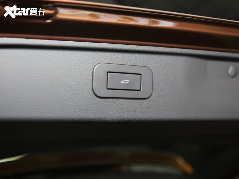 2021L(fng)L6 MAX 2.0T Ԅ(dng)Ş