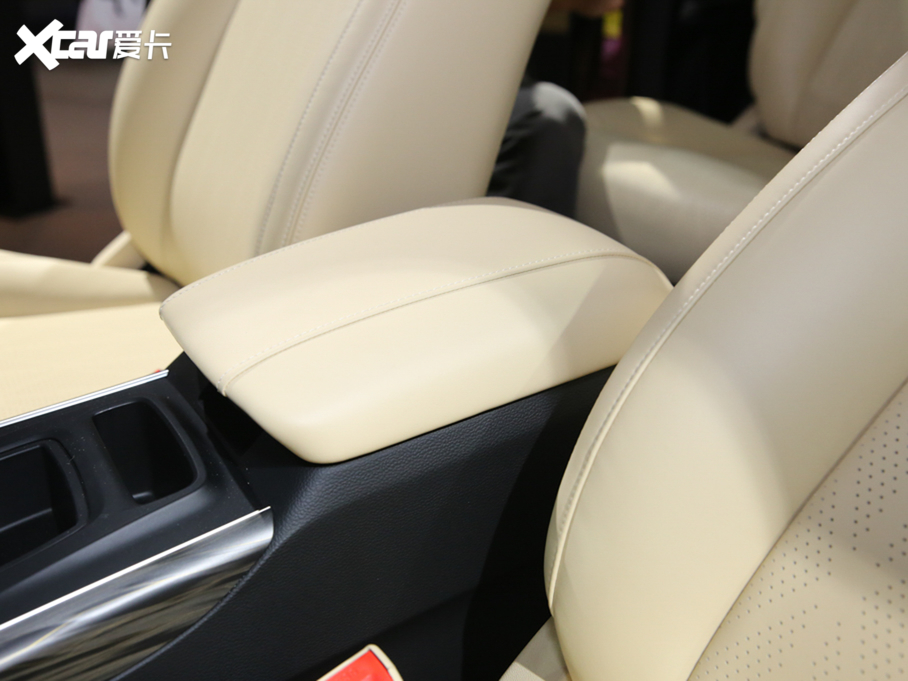 2021L(fng)L6 MAX 2.0T Ԅ(dng)Ş