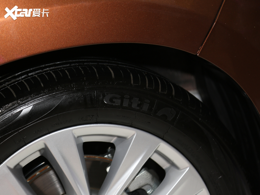 2021LL6 MAX 2.0T ԄŞ