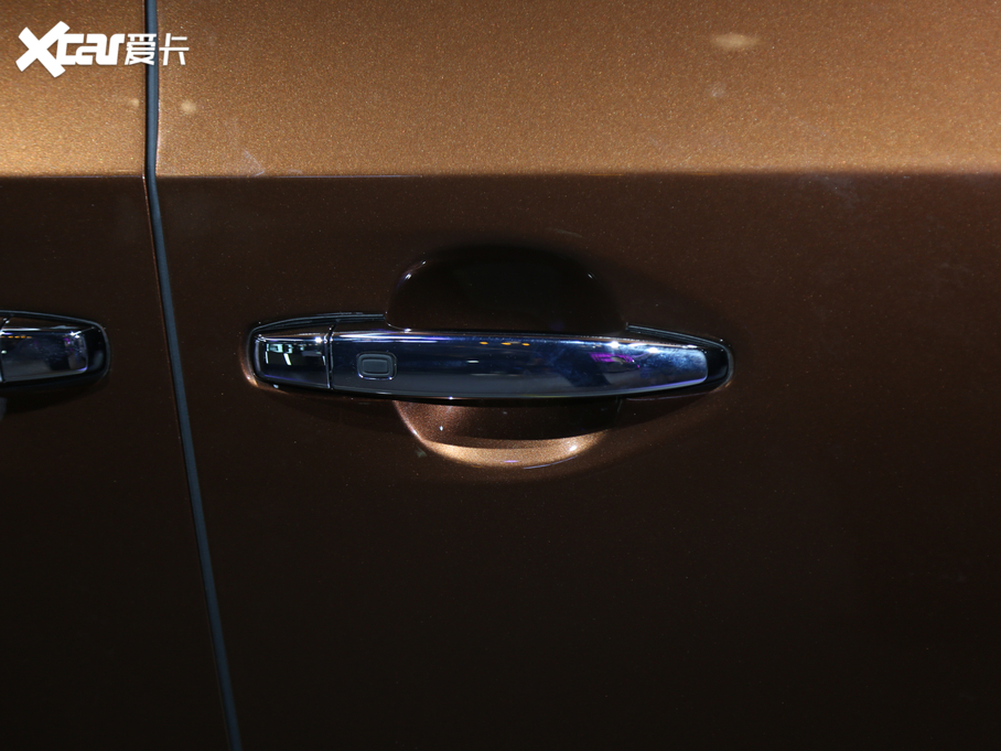 2021LL6 MAX 2.0T ԄŞ