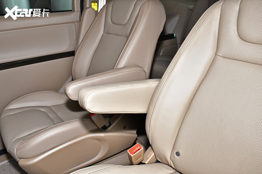 2021�����L(f��ng)L6 MAX 2.0T �Ԅ�(d��ng)������