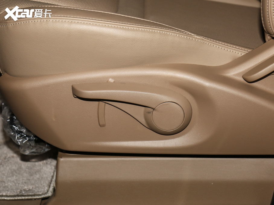 2021LL6 MAX 2.0T ԄӺA