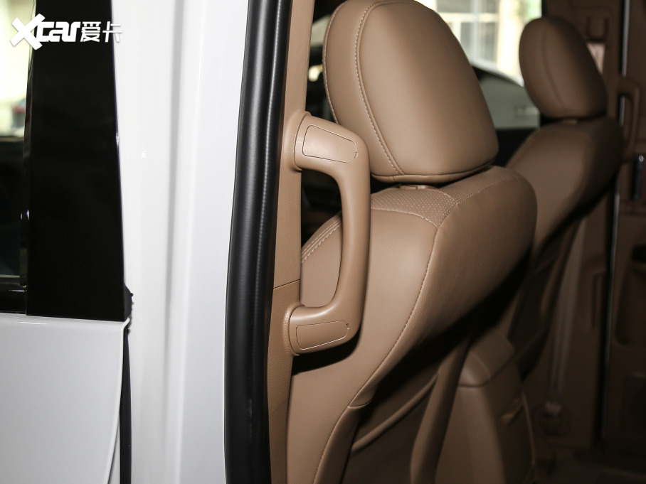 2021LL6 MAX 2.0T ԄӺA