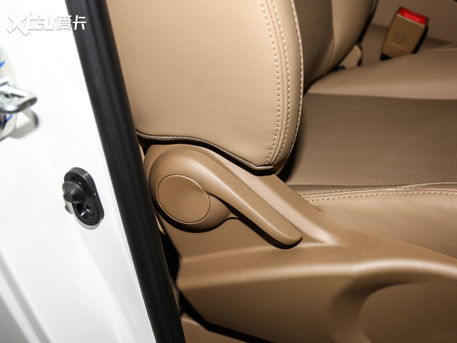 2021LL6 MAX 2.0T ԄӺA