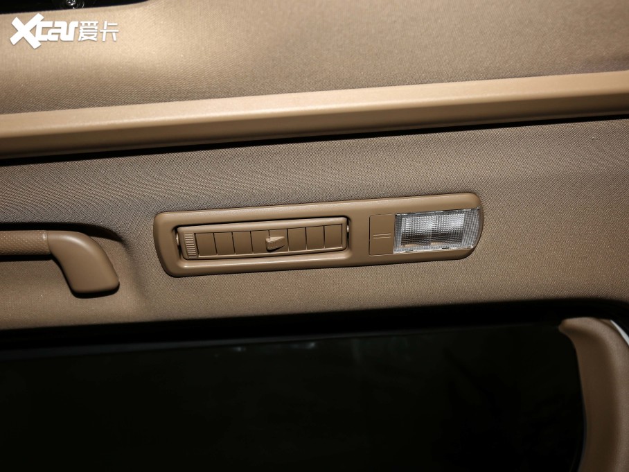 2021LL6 MAX 2.0T ԄӺA