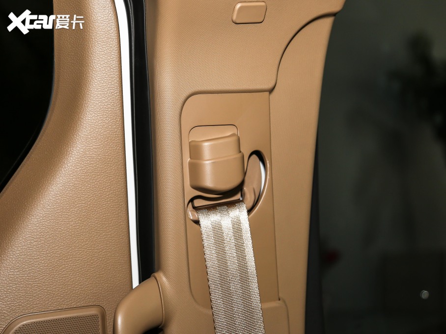 2021LL6 MAX 2.0T ԄӺA