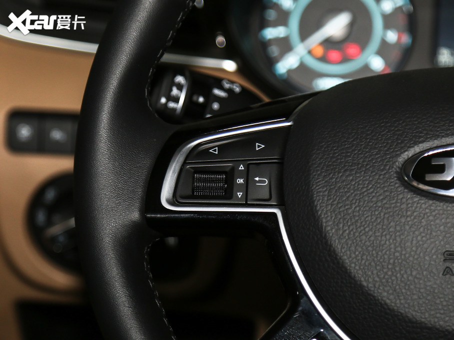 2021L(fng)L6 MAX 2.0T Ԅ(dng)A