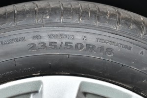 20212.0T Ԅ(dng) ݆̥ߴ