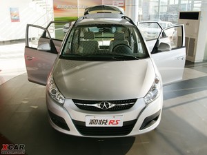 2010款1.8L 标准版 整体外观