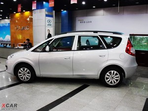 2009款1.8L 豪华版 正侧（左）
