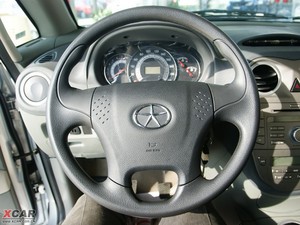 2010款1.8L 标准版 方向盘
