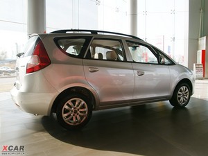2010款1.8L 标准版 整体外观
