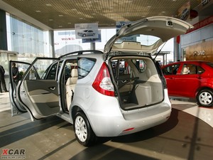 2010款1.8L 标准版 整体外观