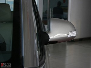 2009款1.8L 豪华版 后视镜