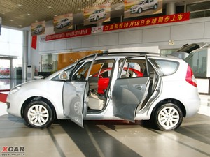2010款1.8L 标准版 整体外观