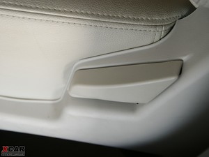 2010款1.8L 标准版 空间座椅
