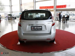 2009款1.8L 豪华版 正后	