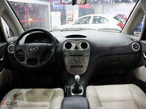 2009款1.8L 豪华版 内饰全景