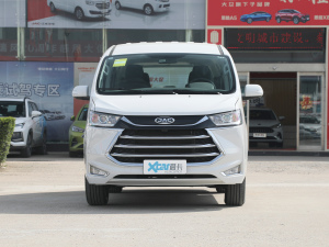 2021款2.0L 手动商旅版 正前