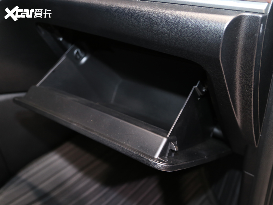 2022LM3 PLUS ˼Ұ 1.5T ˜