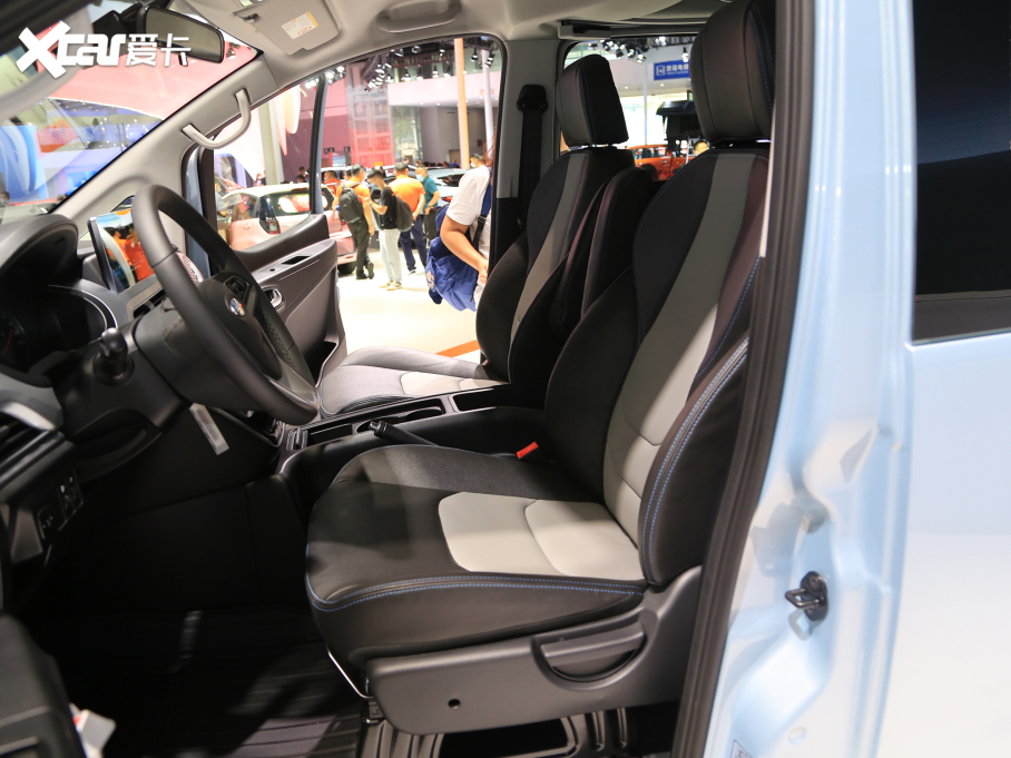 2022LM3 PLUS ˼Ұ 1.5T ˜