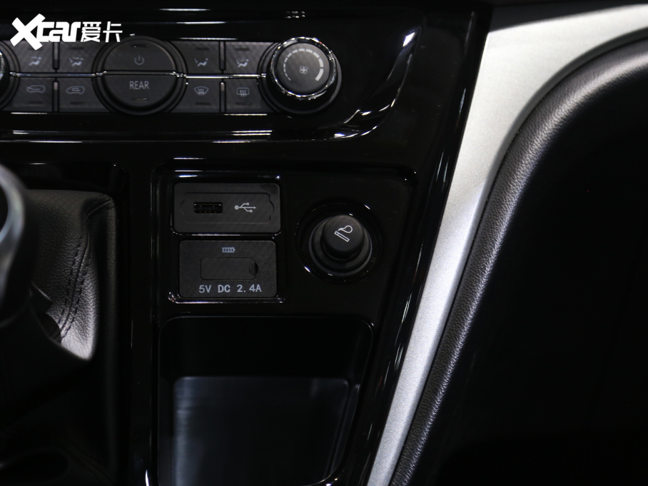 2022LM3 PLUS ˼Ұ 1.5T ˜