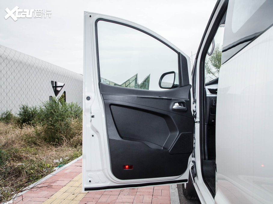 2022LM3 PLUS ˼Ұ 1.8L ˜