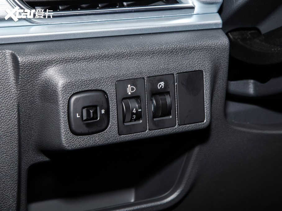 2022LM3 PLUS ˼Ұ 1.8L ˜