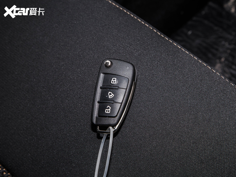 2022LM3 PLUS ˼Ұ 1.8L ˜