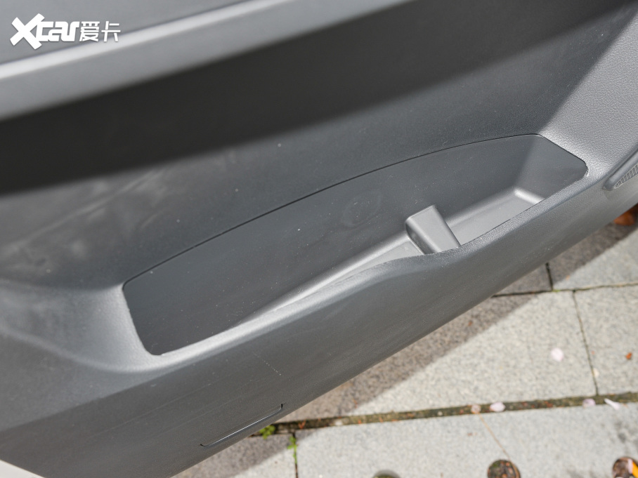 2022L(fng)M3 (chung)Ͱ 1.5T A