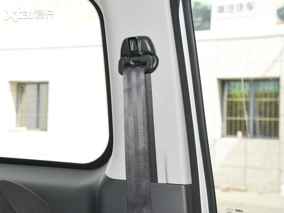 2022L(fng)M3 (chung)Ͱ 1.5T A