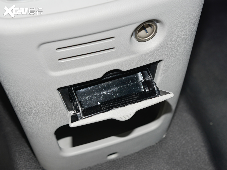 2022L(fng)M3 (chung)Ͱ 1.5T A