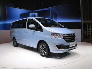 2022PLUS ˼Ұ 1.5T ׼ ǰ45