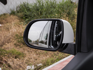 2022PLUS ˼Ұ 1.8L ˜ ^