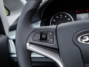 2022PLUS ˼Ұ 1.8L (bio)(zhn) п؅^(q)