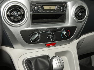 2022PLUS ˼Ұ 1.8L m {{