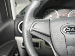 2022PLUS ˼Ұ 1.8L m п؅^