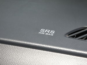 2022PLUS ˼Ұ 1.8L m п؅^